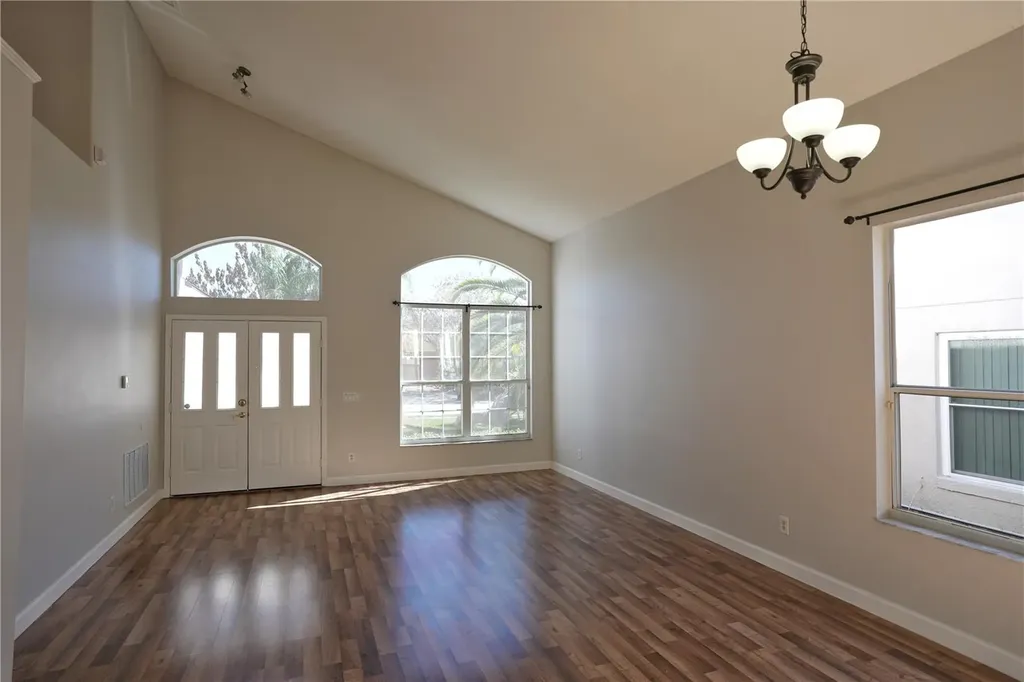 832 Magnolia Creek Circle Orlando FL 32828