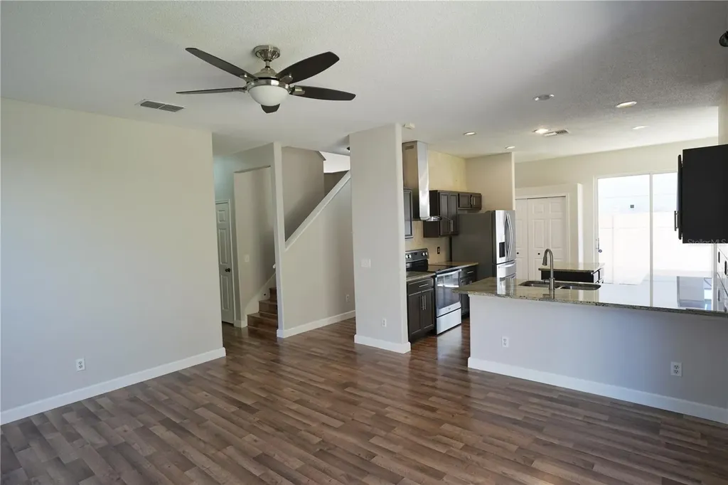 832 Magnolia Creek Circle Orlando FL 32828