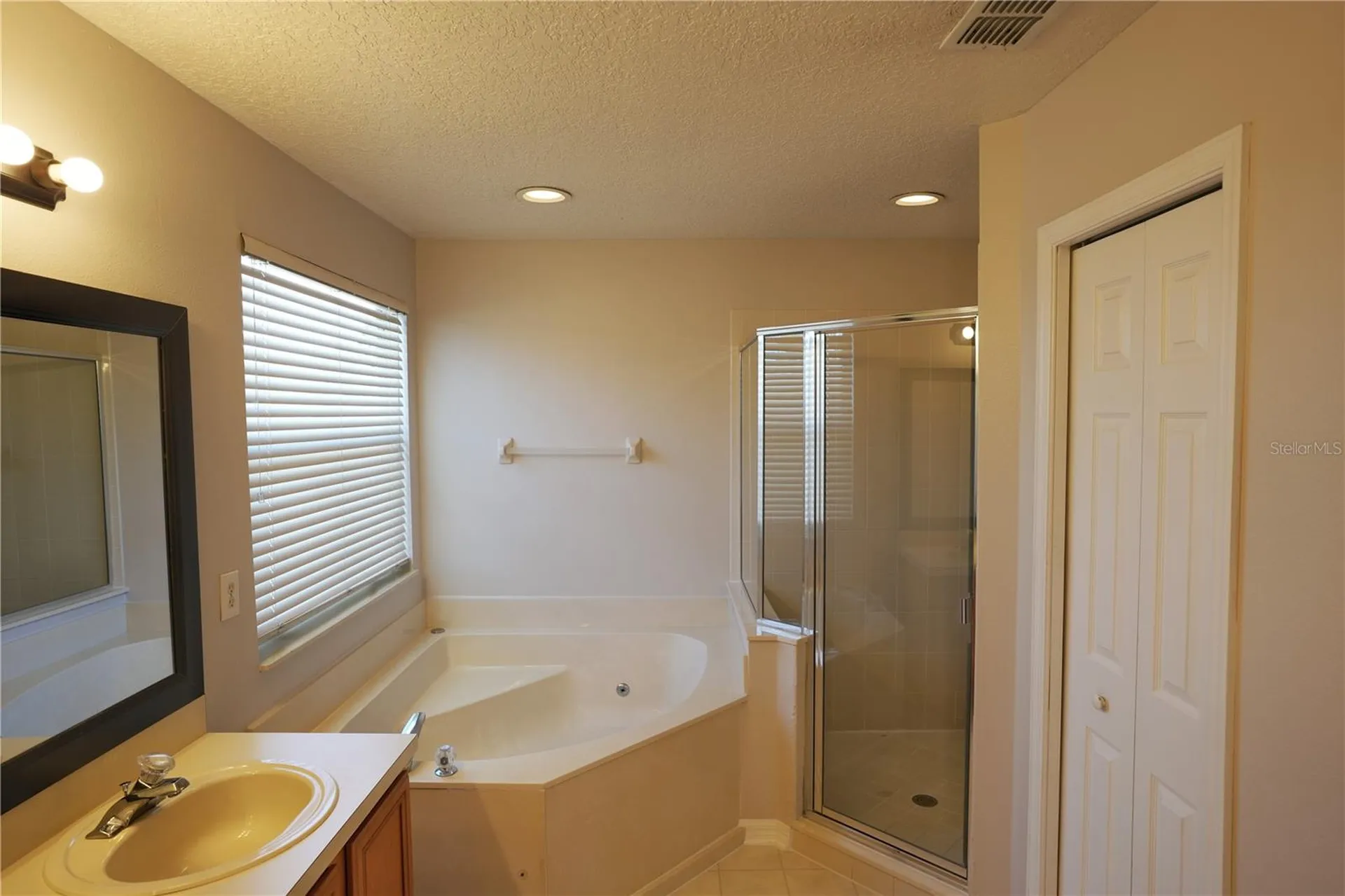 832 Magnolia Creek Circle Orlando FL 32828