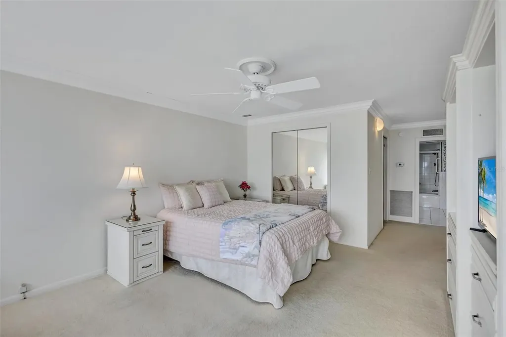 6140 Midnight Pass Road Sarasota FL 34242