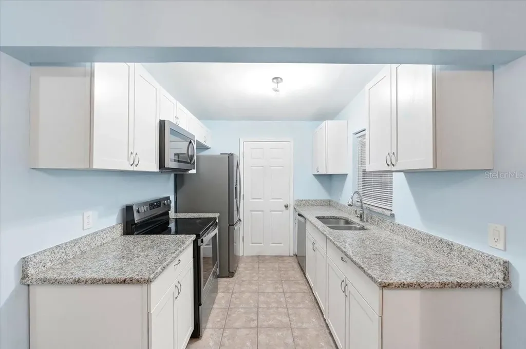 5927 Forest Grove Boulevard Orlando FL 32808