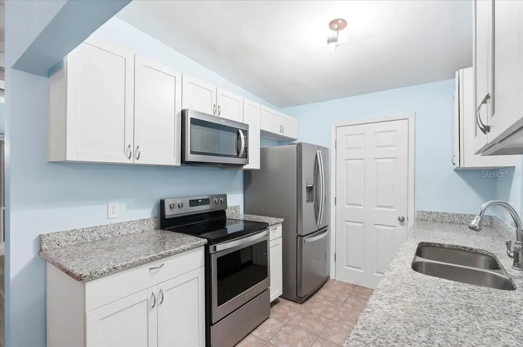 5927 Forest Grove Boulevard Orlando FL 32808