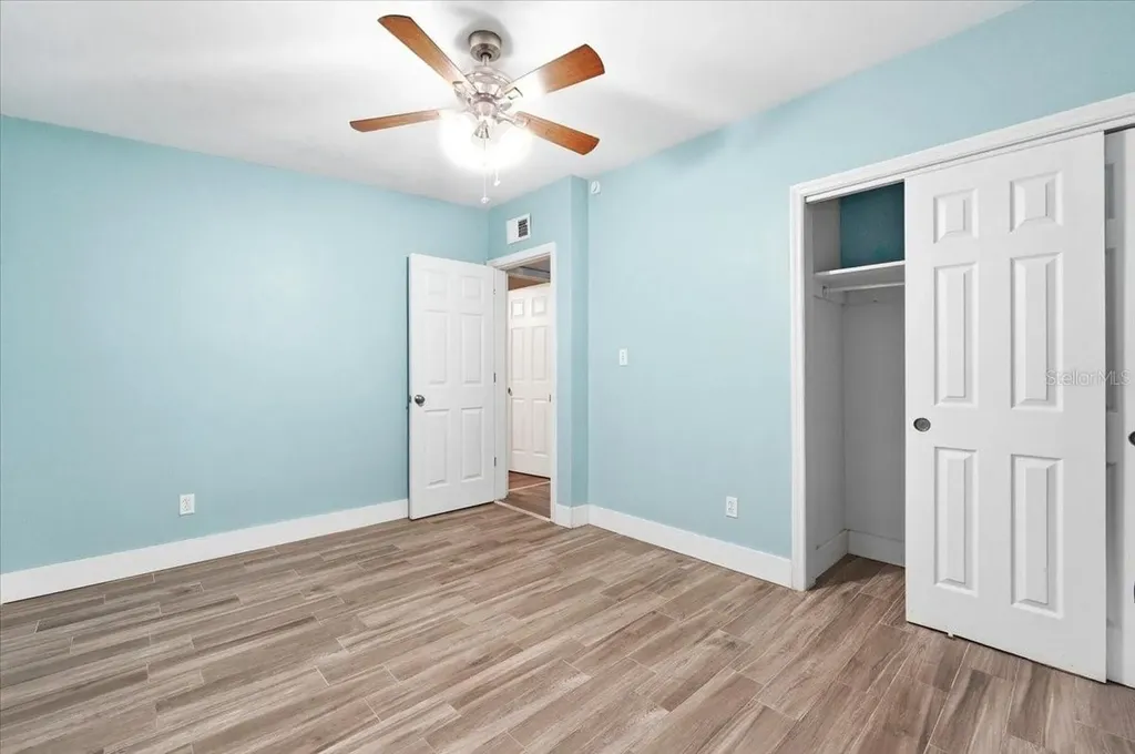 5927 Forest Grove Boulevard Orlando FL 32808