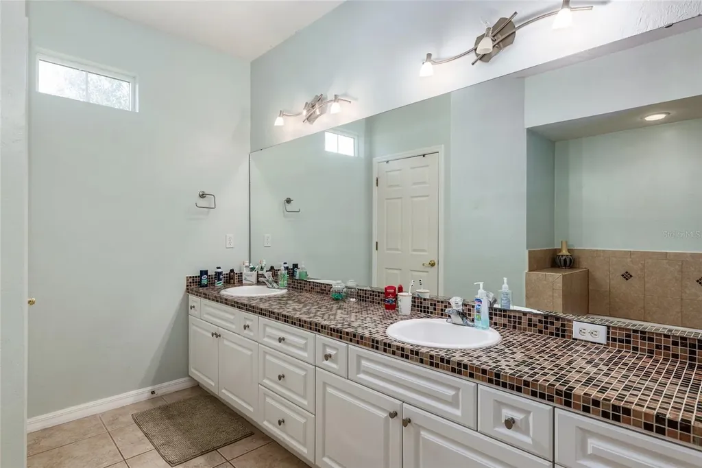 10545 NW 30th Lane Gainesville FL 32606