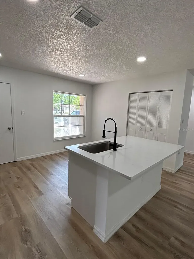 708 Duffer Lane Kissimmee FL 34759