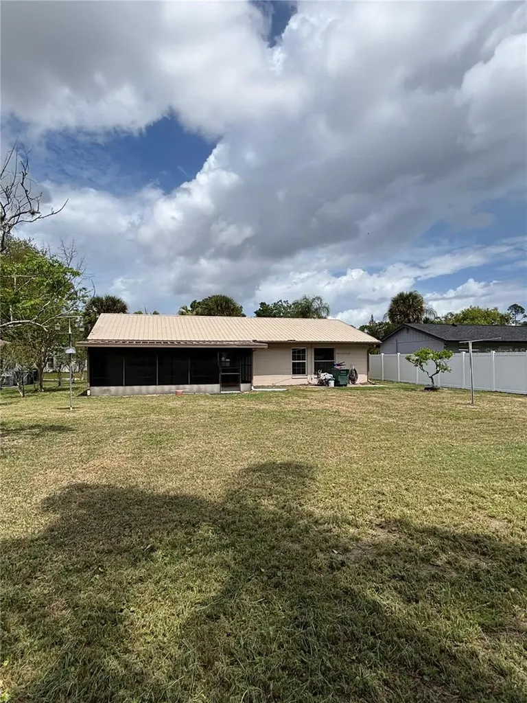 708 Duffer Lane Kissimmee FL 34759