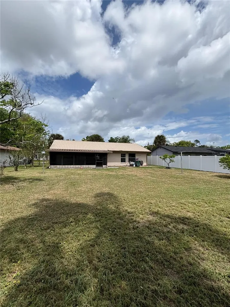 708 Duffer Lane Kissimmee FL 34759