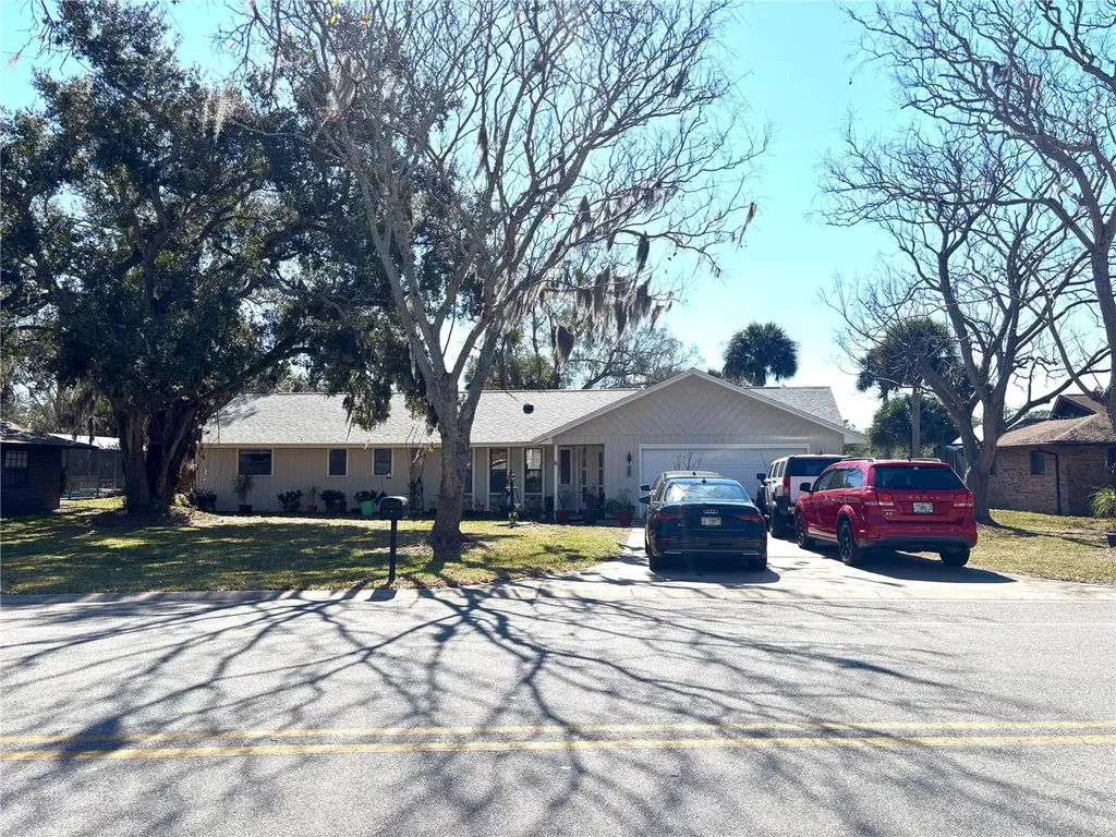 6 Fairgreen Avenue New Smyrna Beach FL 32168