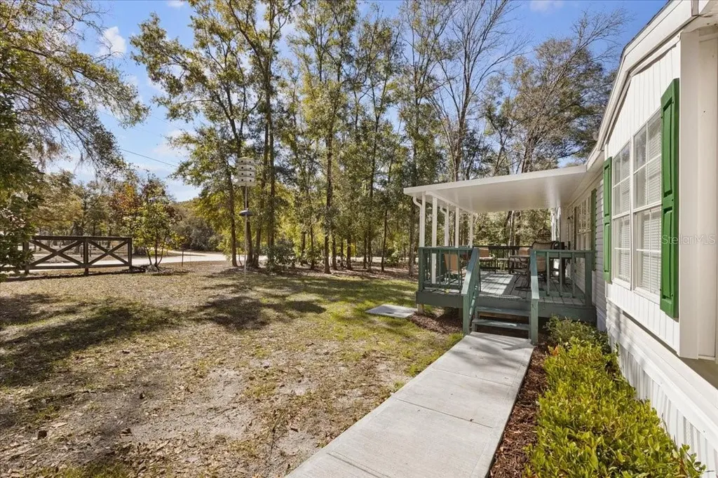1658 NE 743rd Street Old Town FL 32680