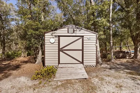 1658 NE 743rd Street Old Town FL 32680
