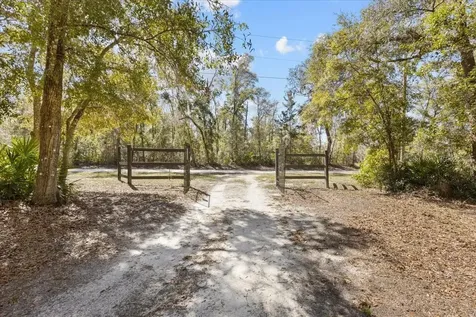 1658 NE 743rd Street Old Town FL 32680
