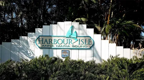 324 Harbour Sound Court Bradenton FL 34209
