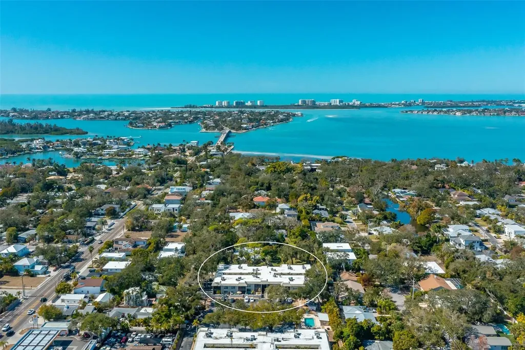 3360 S Osprey Avenue Sarasota FL 34239