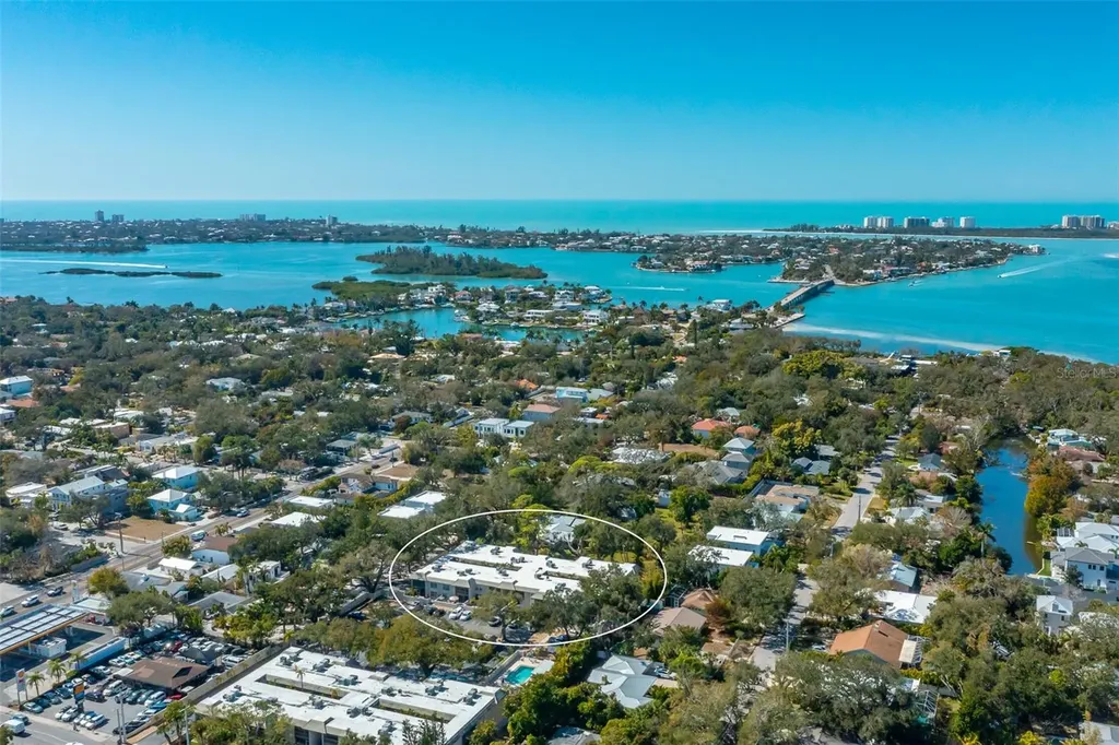 3360 S Osprey Avenue Sarasota FL 34239