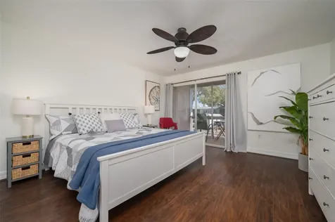 3360 S Osprey Avenue Sarasota FL 34239