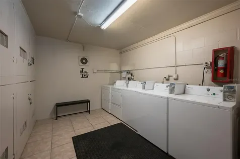 3360 S Osprey Avenue Sarasota FL 34239