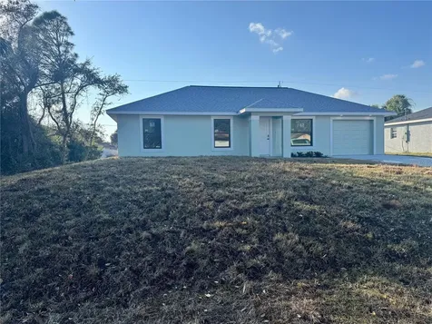2081 Wonderwin Street Port Charlotte FL 33948