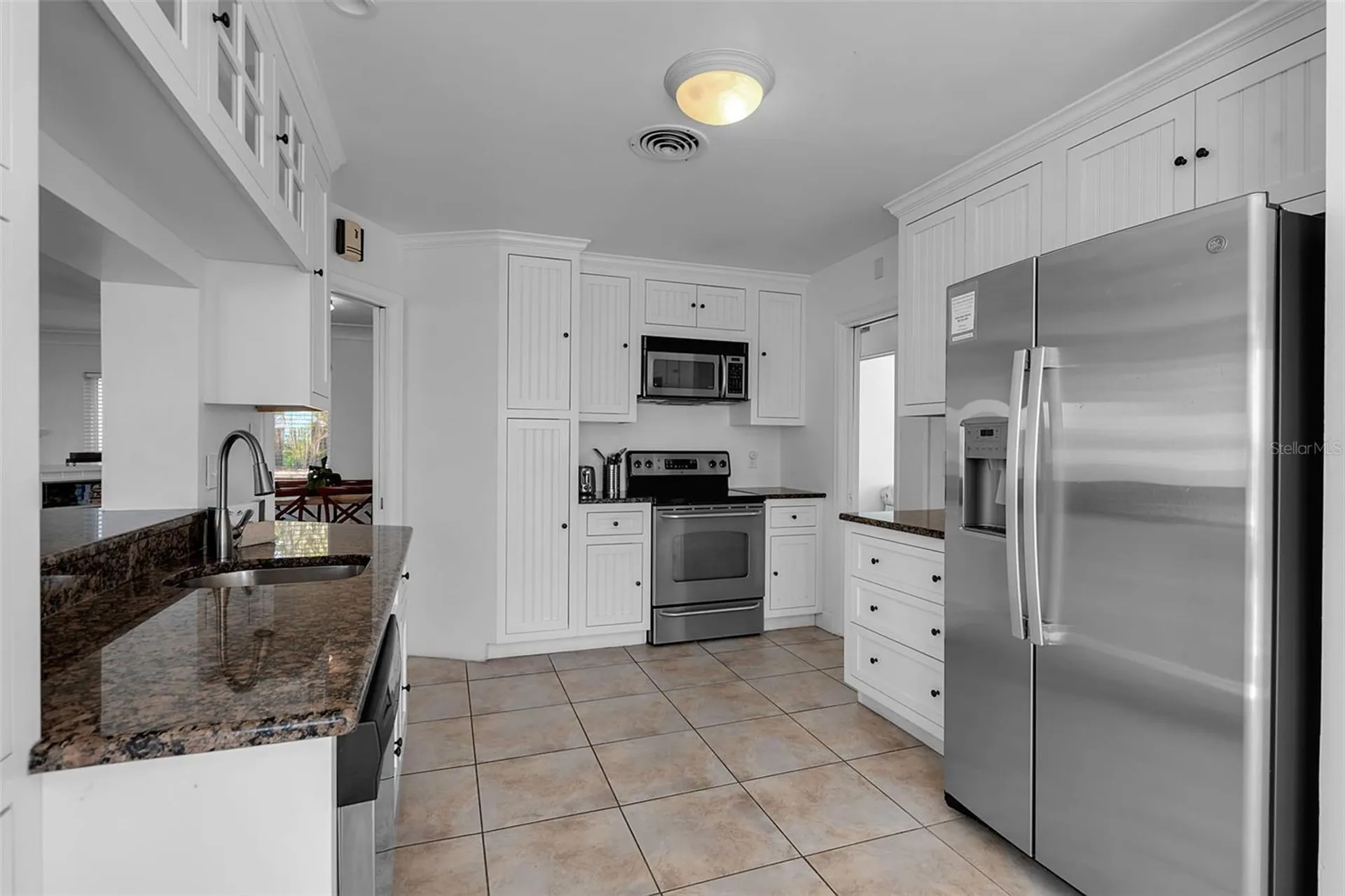 820 Indian Beach Drive Sarasota FL 34234