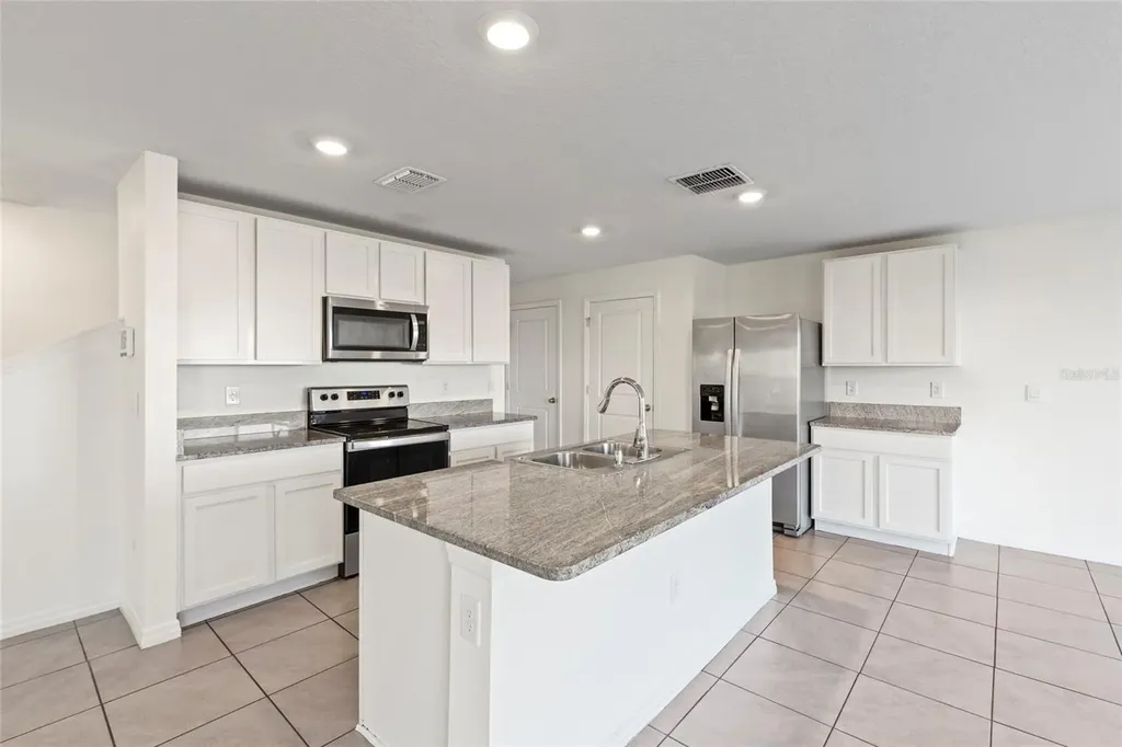 2805 Rock Sound Street Bradenton FL 34208
