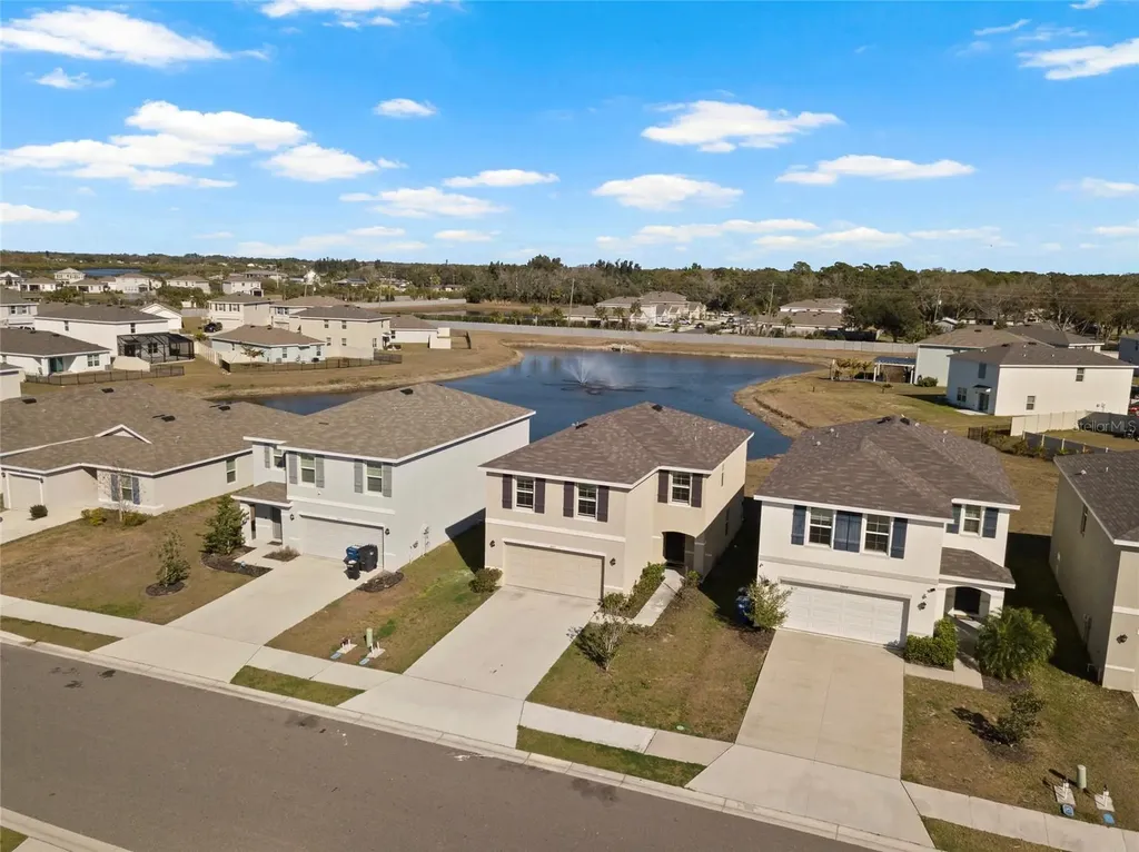 2805 Rock Sound Street Bradenton FL 34208