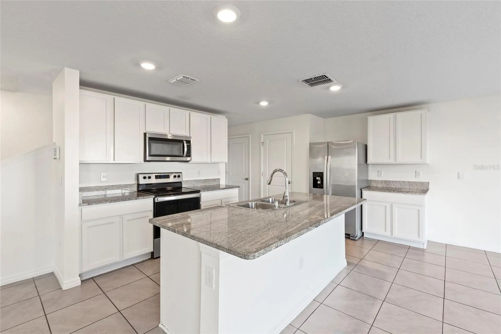 2805 Rock Sound Street Bradenton FL 34208