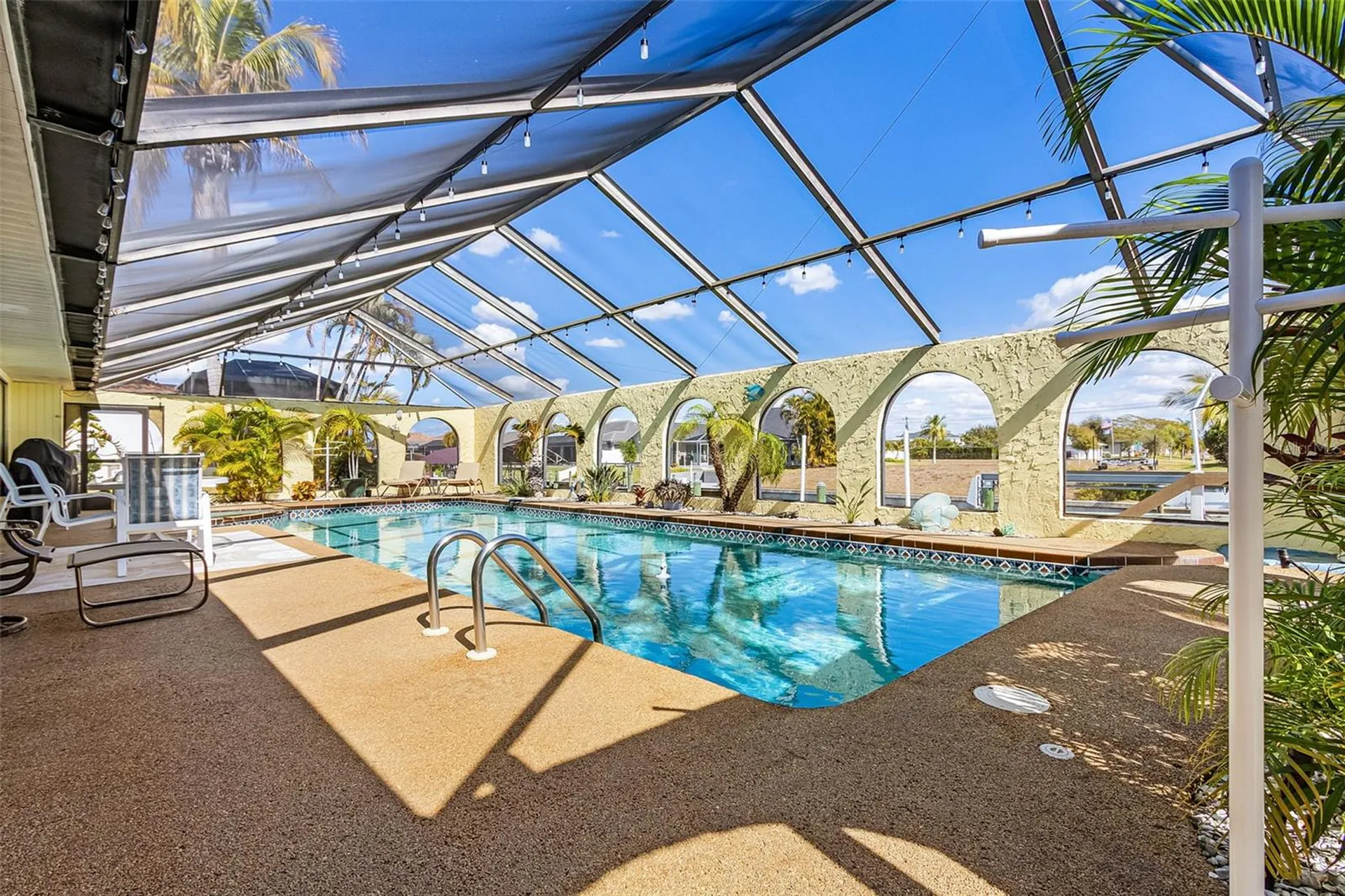 4215 SW 13th Avenue Cape Coral FL 33914