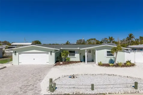10316 Kingfisher Road W Bradenton FL 34209