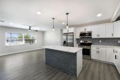 10316 Kingfisher Road W Bradenton FL 34209