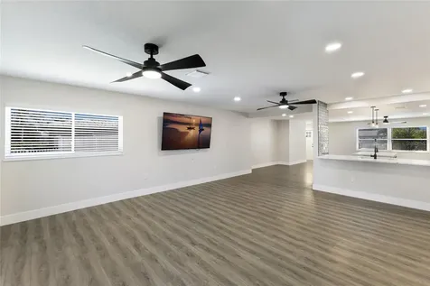 10316 Kingfisher Road W Bradenton FL 34209