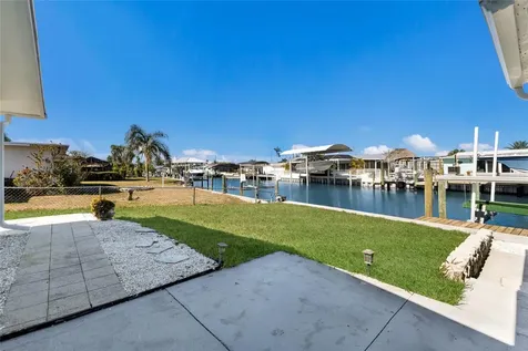 10316 Kingfisher Road W Bradenton FL 34209