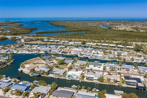 10316 Kingfisher Road W Bradenton FL 34209