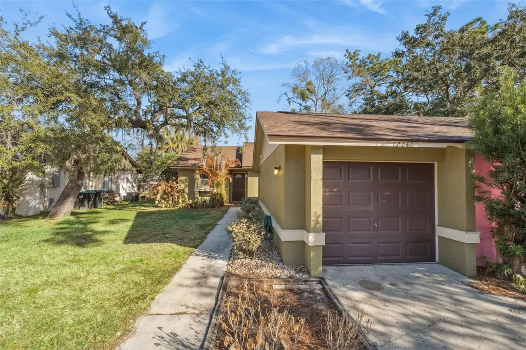 12141 Walden Woods Drive Orlando FL 32826