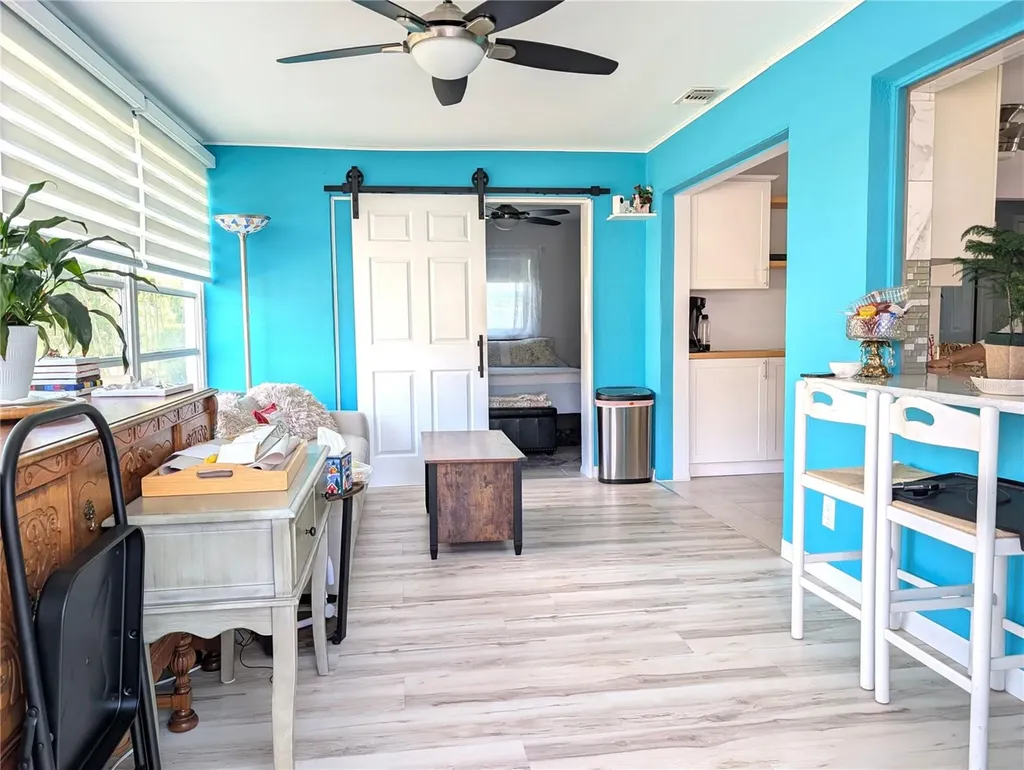 3833 101st Terrace N Pinellas Park FL 33782