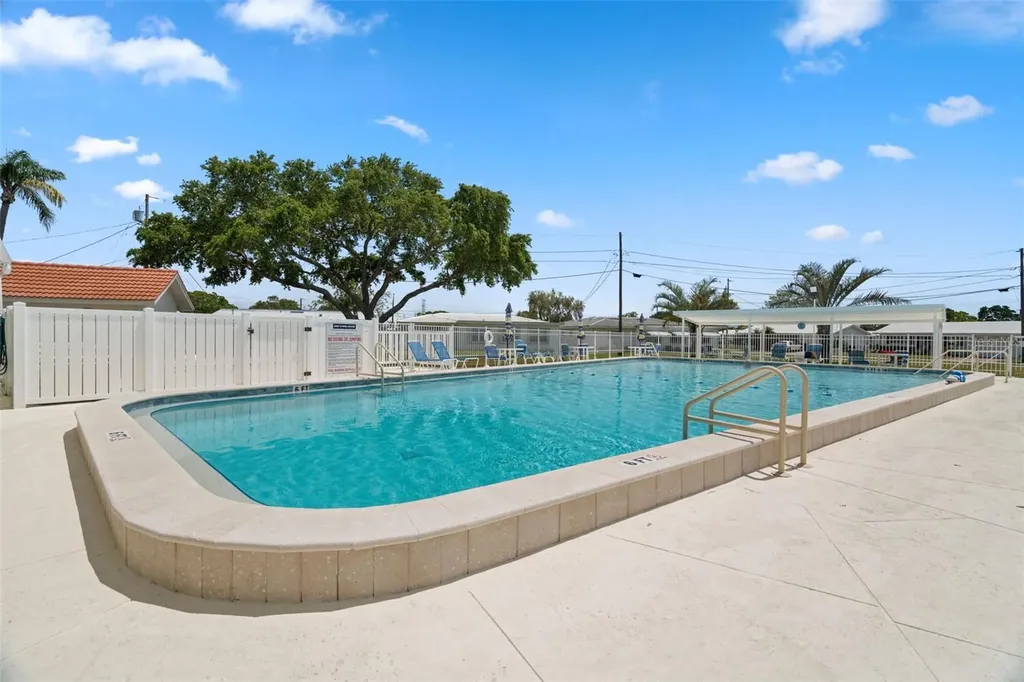 3833 101st Terrace N Pinellas Park FL 33782