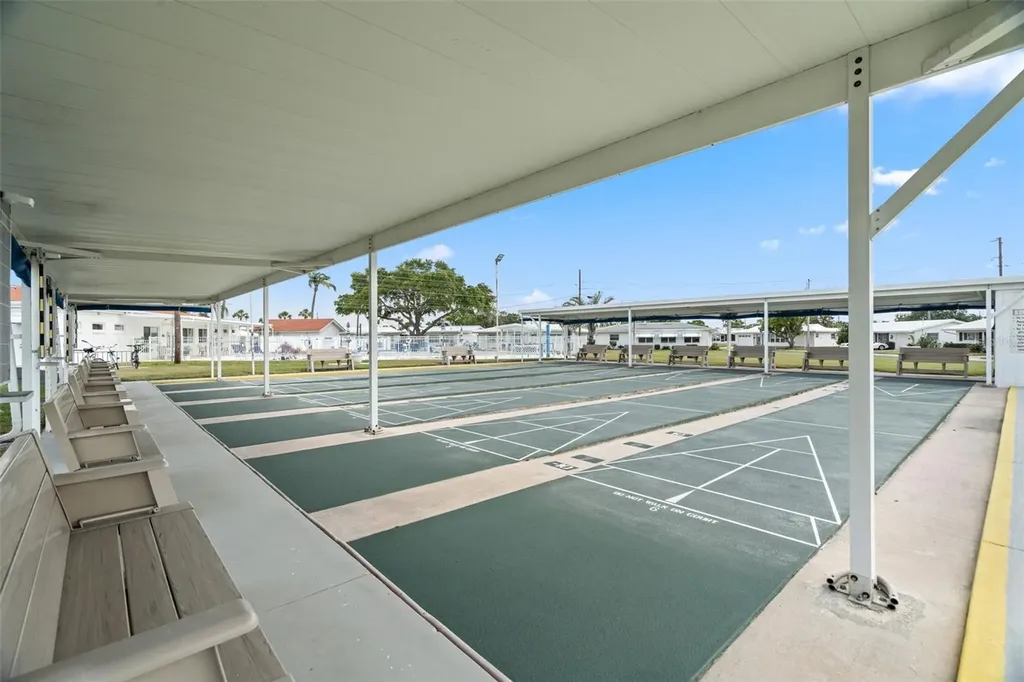 3833 101st Terrace N Pinellas Park FL 33782