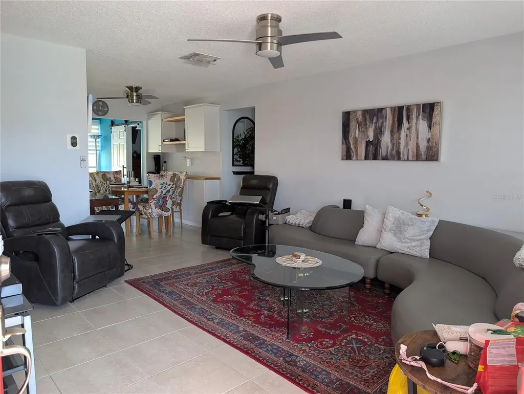 3833 101st Terrace N Pinellas Park FL 33782