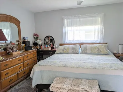 3833 101st Terrace N Pinellas Park FL 33782