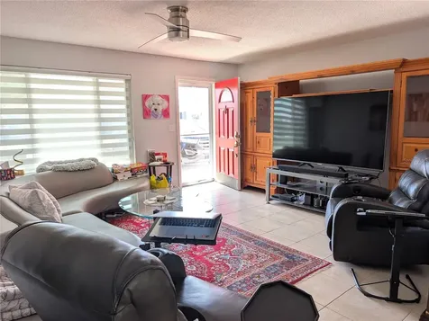 3833 101st Terrace N Pinellas Park FL 33782
