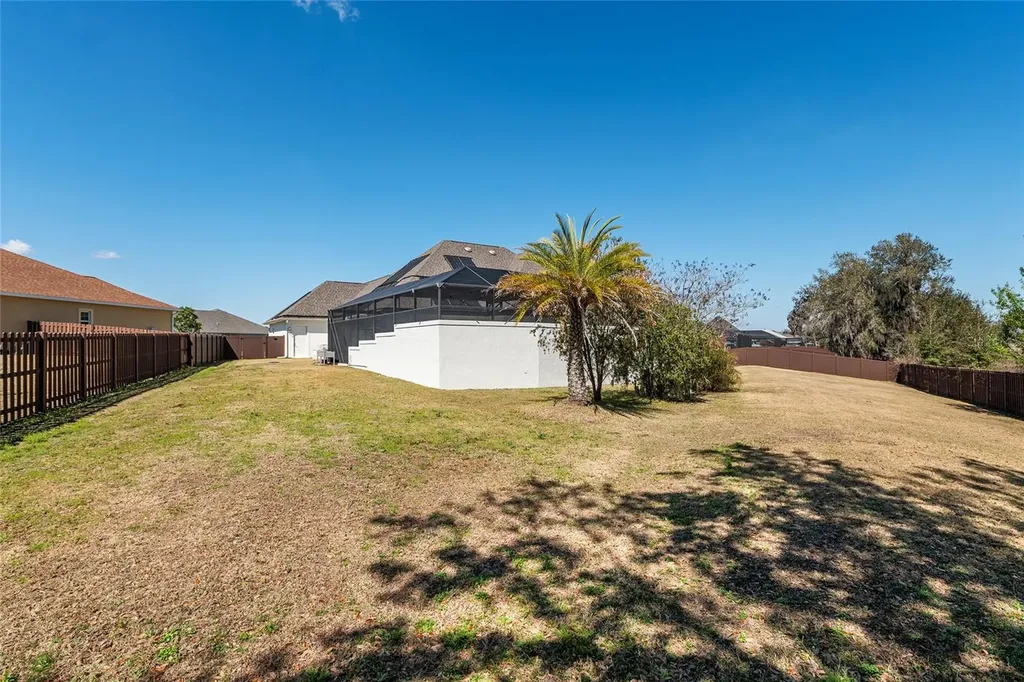 11207 Roz Way Oxford FL 34484
