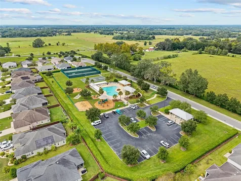 11207 Roz Way Oxford FL 34484