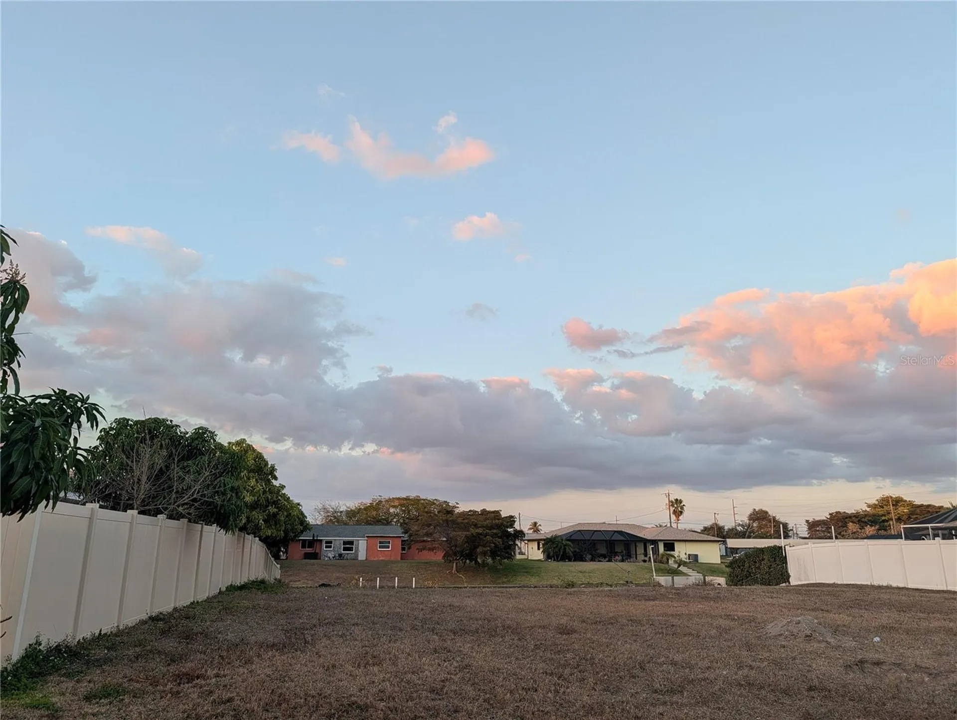 1459 SE 14th Street Cape Coral FL 33990