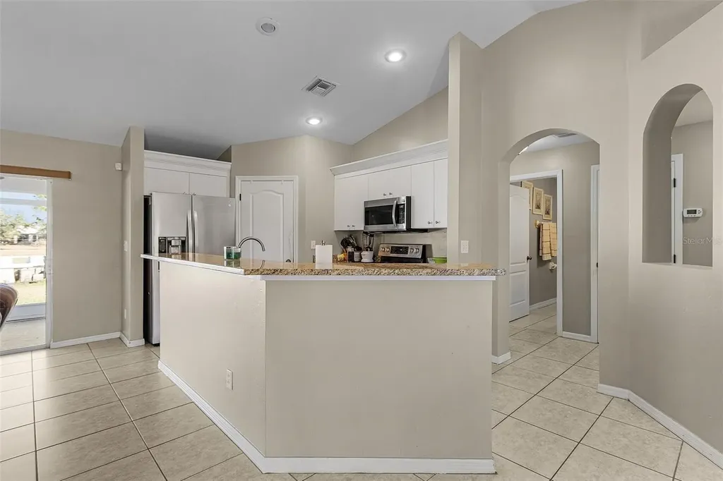 1617 NW 28th Street Cape Coral FL 33993