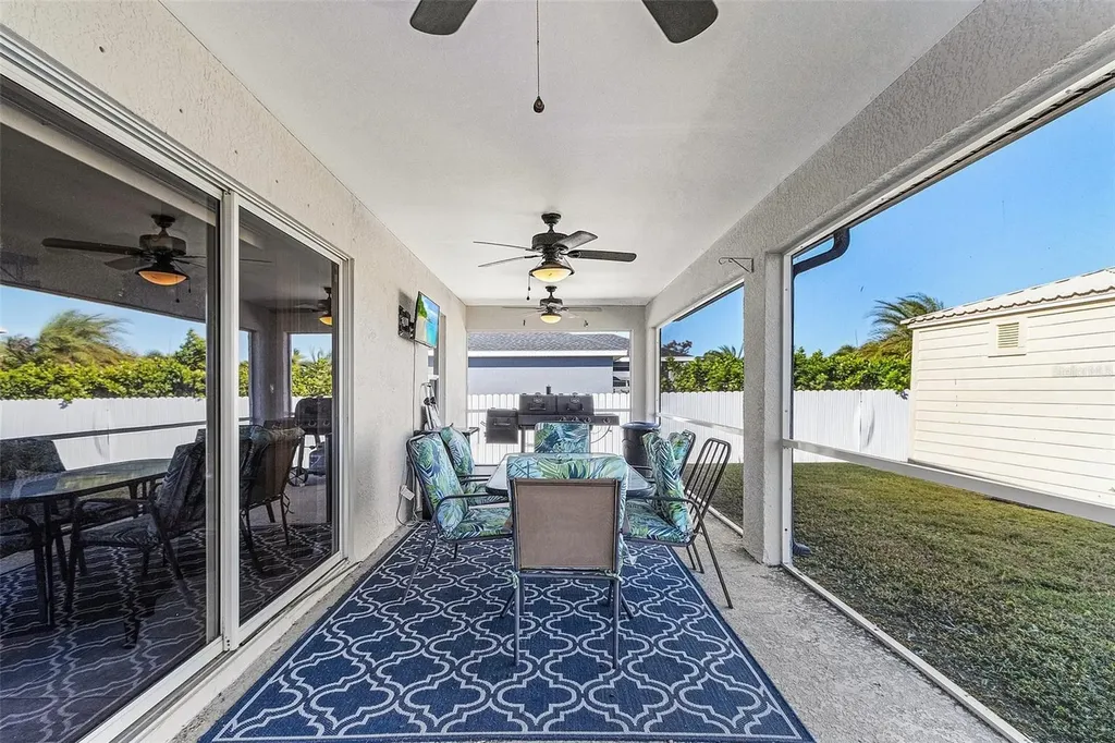 1617 NW 28th Street Cape Coral FL 33993
