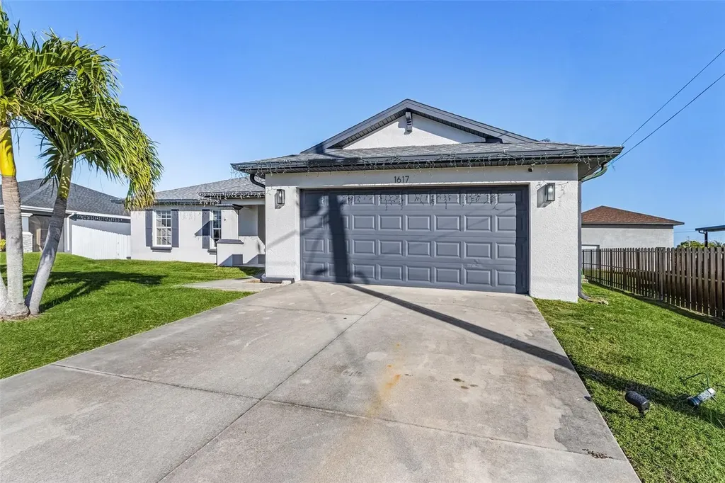 1617 NW 28th Street Cape Coral FL 33993