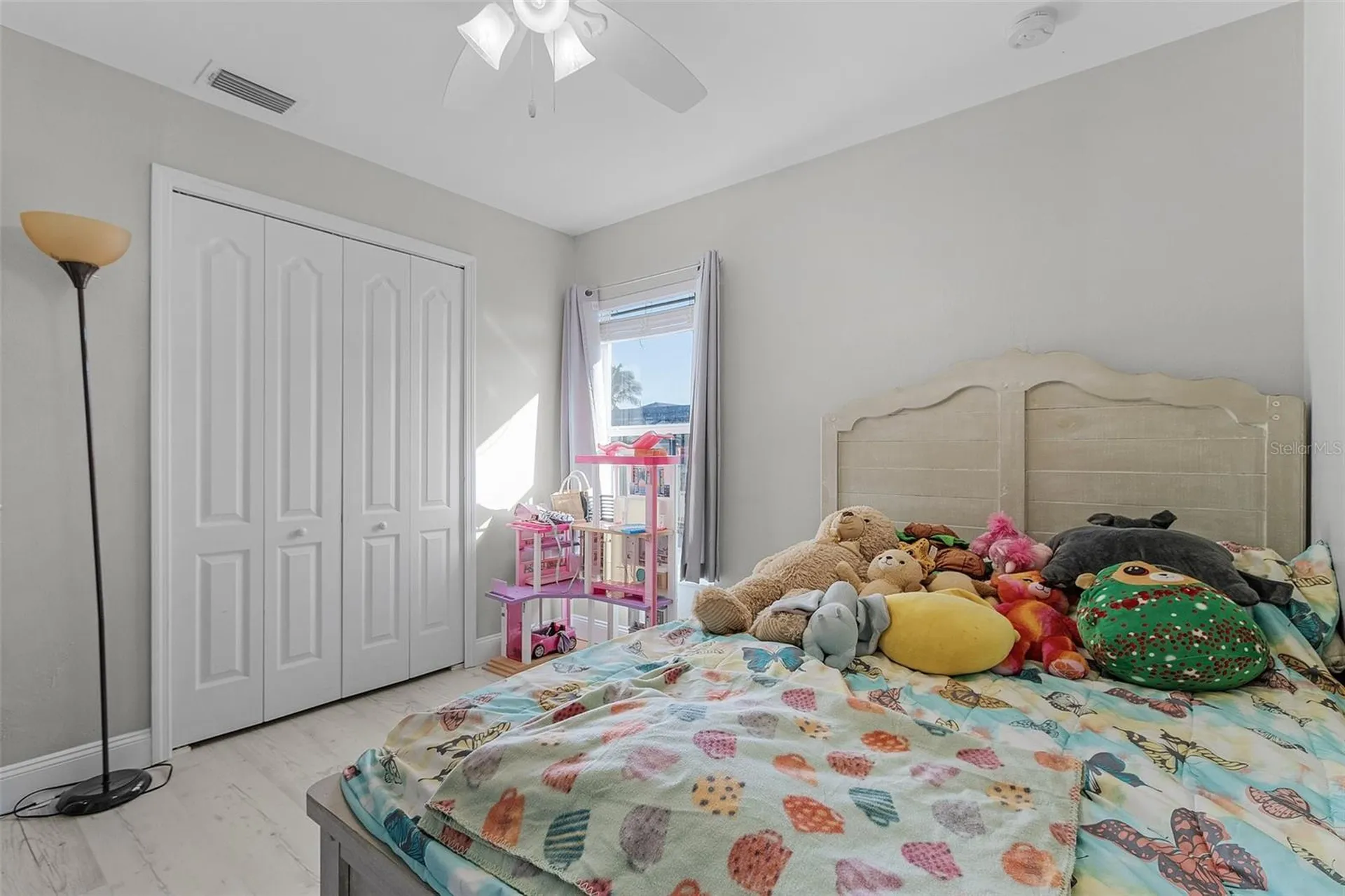 1617 NW 28th Street Cape Coral FL 33993