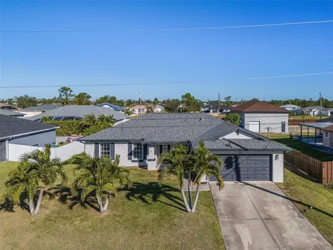 1617 NW 28th Street Cape Coral FL 33993
