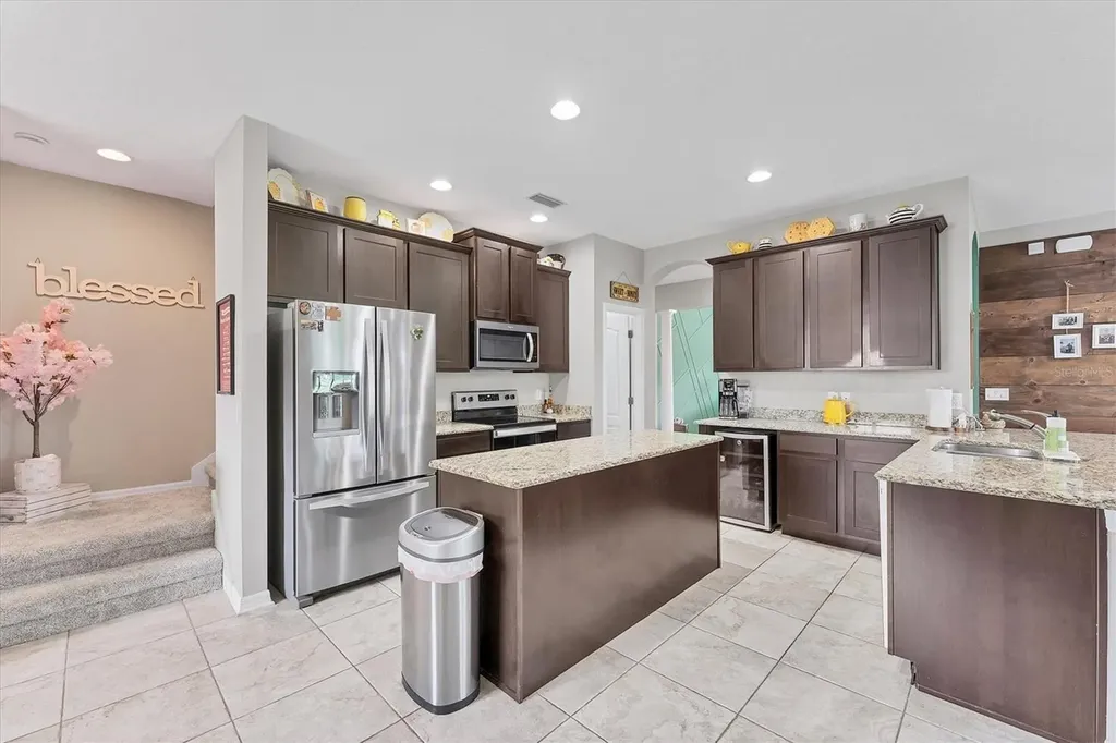 9123 Raes Creek Place Palmetto FL 34221