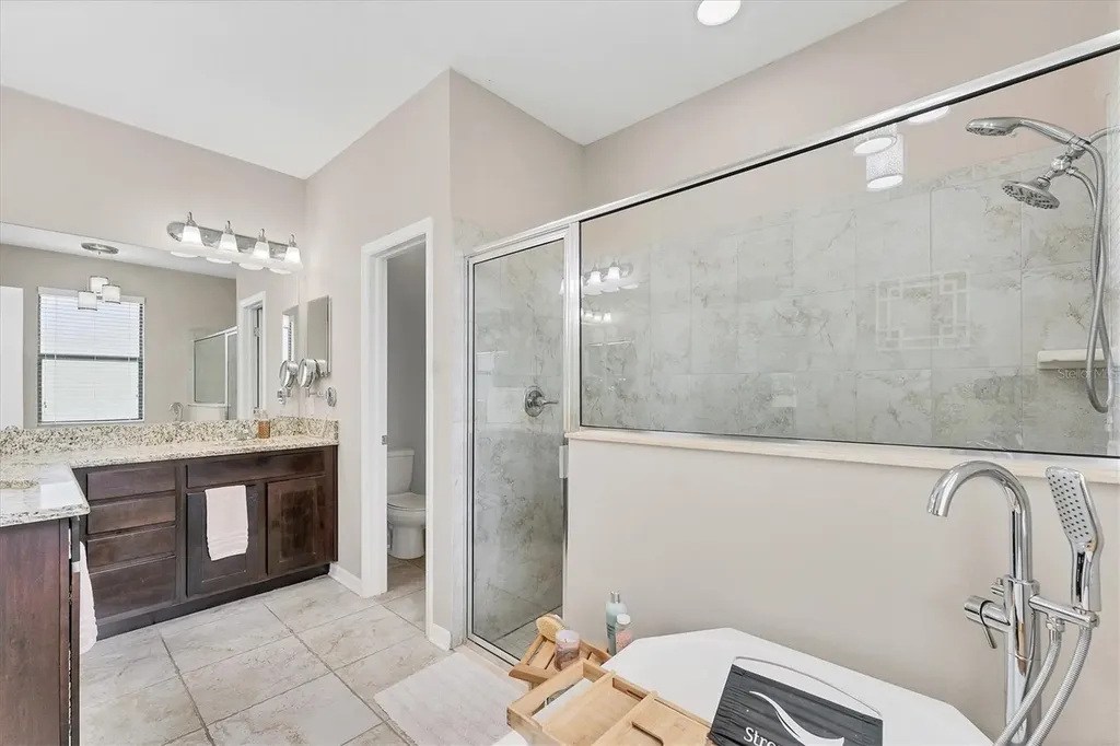 9123 Raes Creek Place Palmetto FL 34221