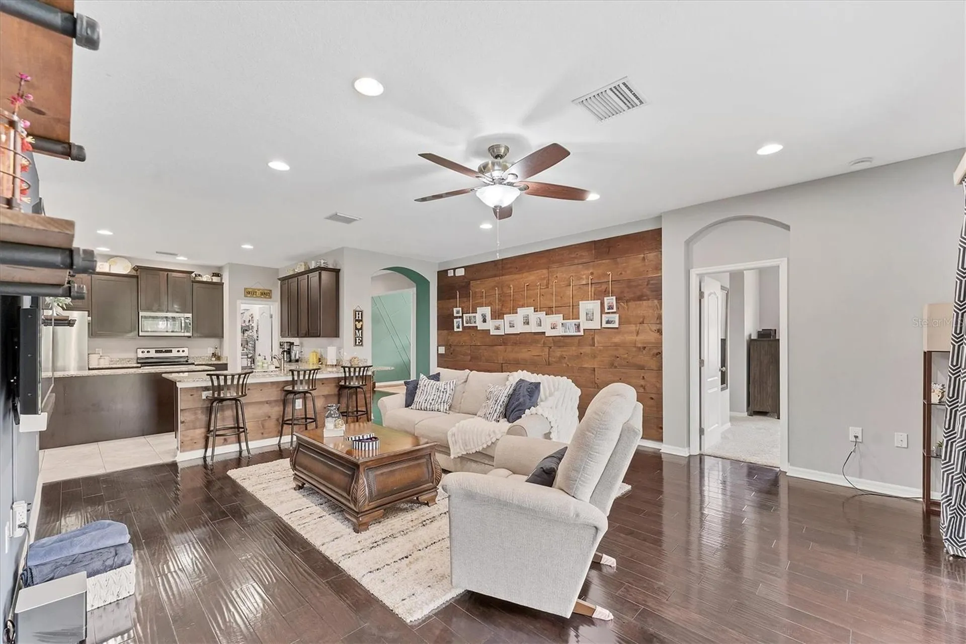 9123 Raes Creek Place Palmetto FL 34221