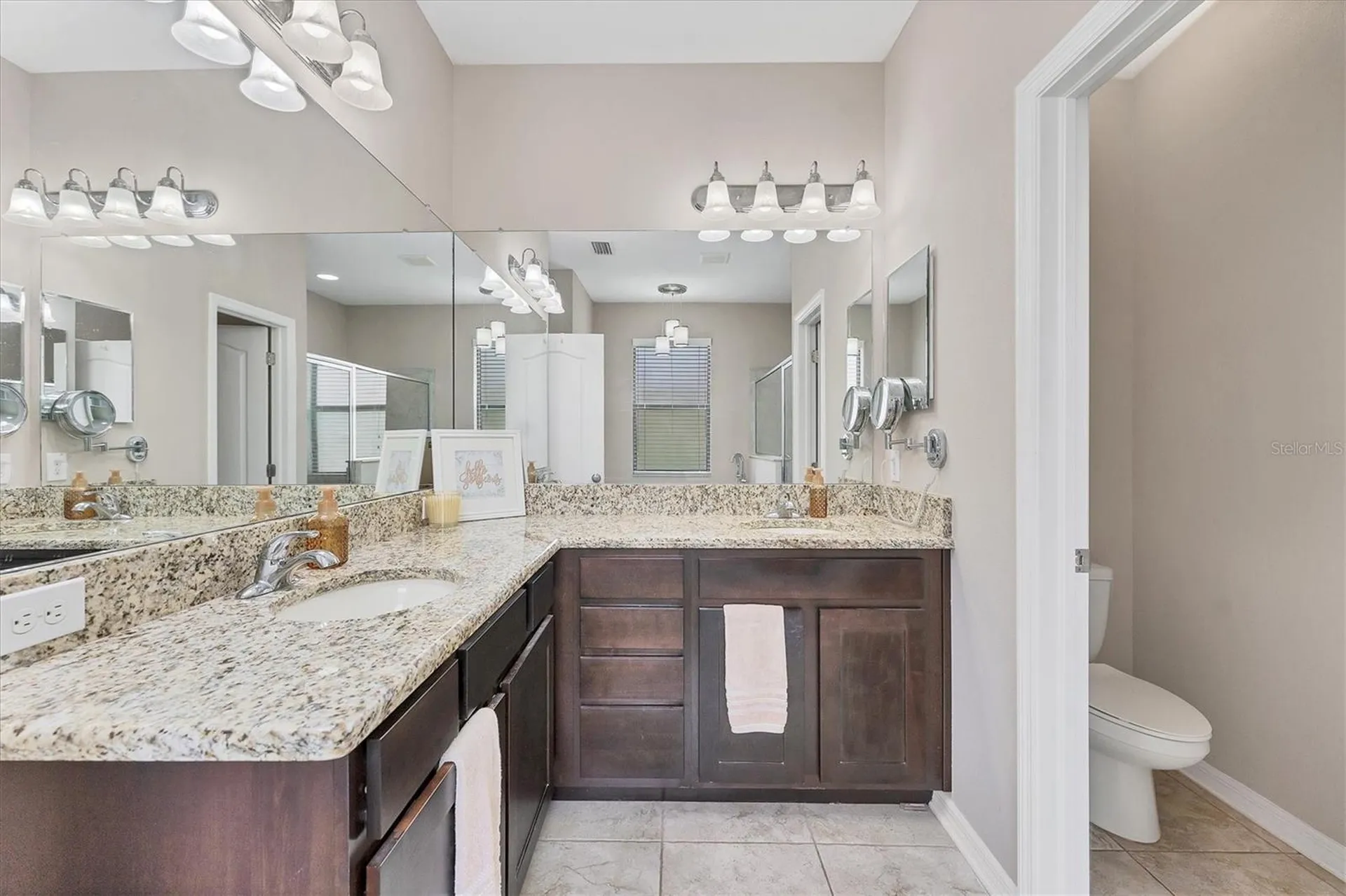 9123 Raes Creek Place Palmetto FL 34221